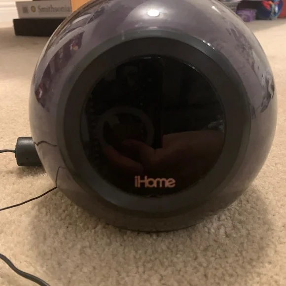 iHome clock - Picture 3 of 4